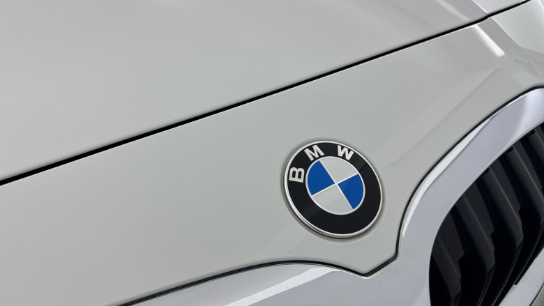 BMW 1 Series 118i [136] Sport 5dr Step Auto [Live Cockpit Pro] Petrol Hatchback